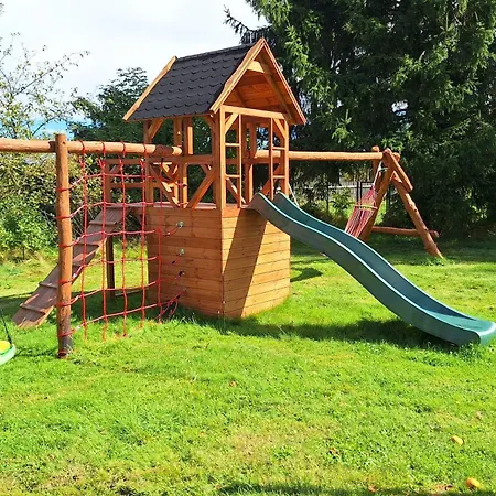 Osada Pogodno بيت للعطل *